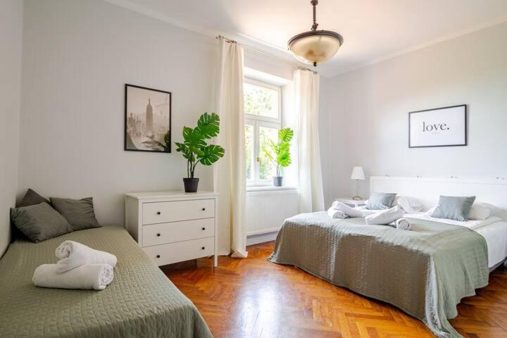 Florianska Gate Luxury Apartments Krakow Exterior photo